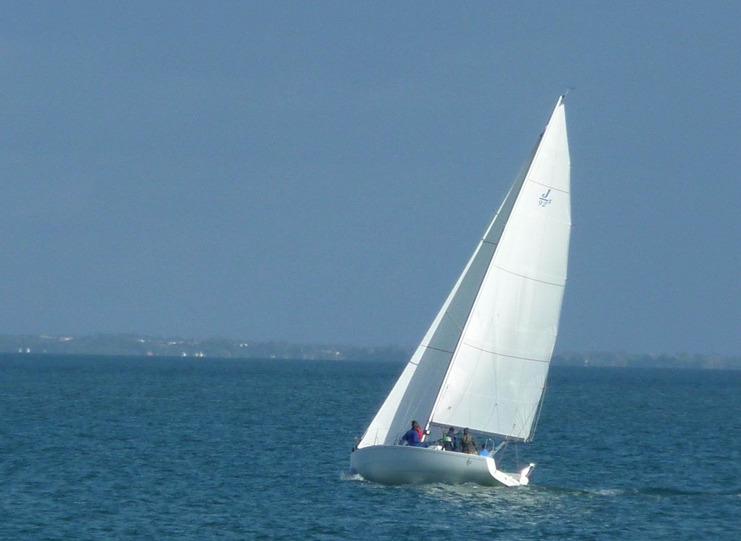 VOILIER AUX SABLES D'OLONNES