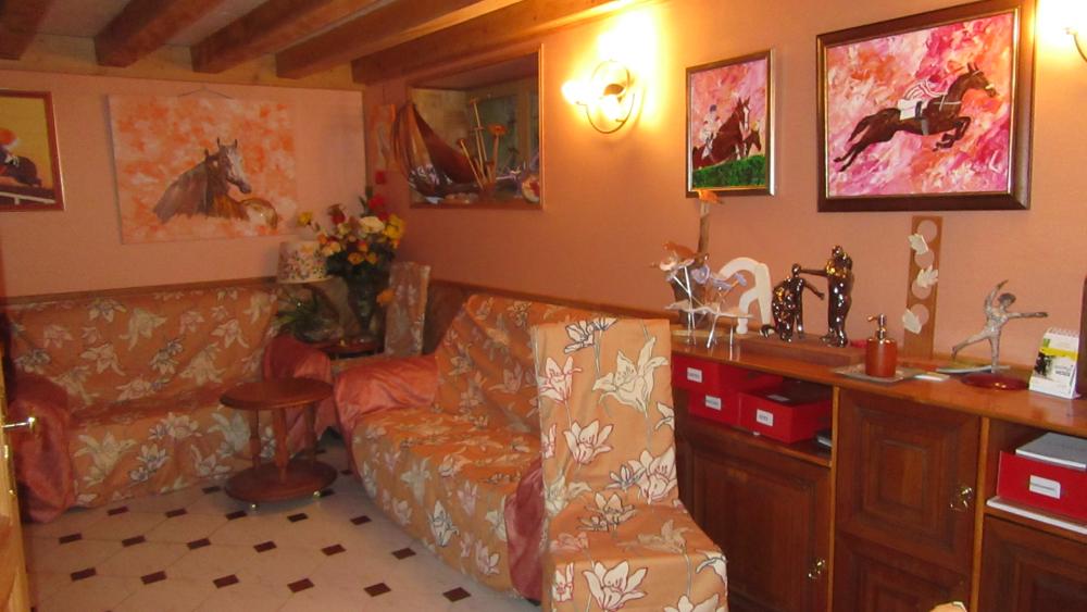 SALLE DE SEJOUR - COIN SALON